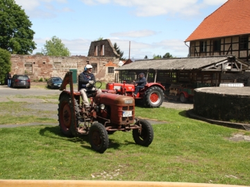 HF2015_073